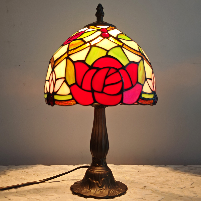 Rose Tiffany Table lamp G08112
